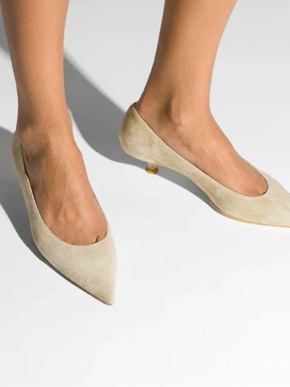 AEYDE Cari Suede Pointed-Toe Pumps SIZE 37